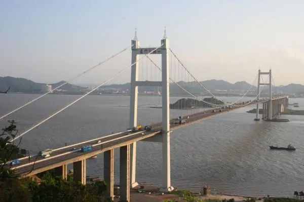 虎門(mén)橋動(dòng)說(shuō)水馬
