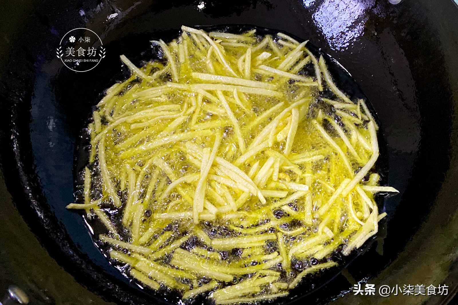 自從苦菊學(xué)會(huì)這樣做，我家隔三差五就吃，營(yíng)養(yǎng)減肥菜，做法超簡(jiǎn)單