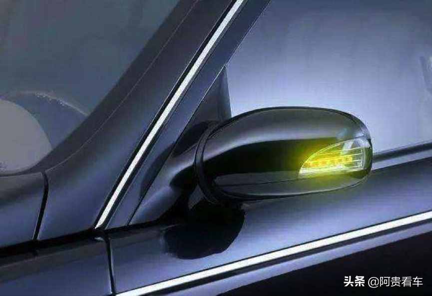 新手司機(jī)開車必備駕駛技巧？學(xué)會(huì)了能成老司機(jī)！