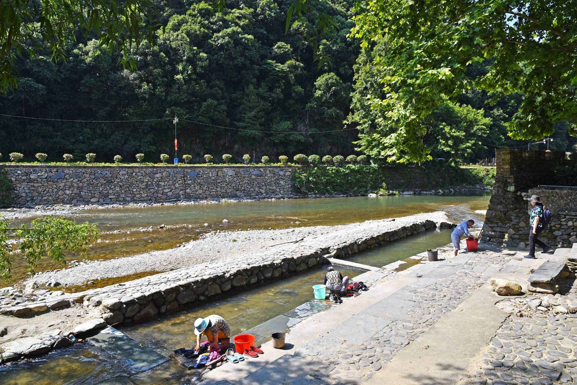 曾與景德鎮(zhèn)平起平坐的瑤里古鎮(zhèn)，如今成為一處探尋古跡的好去處