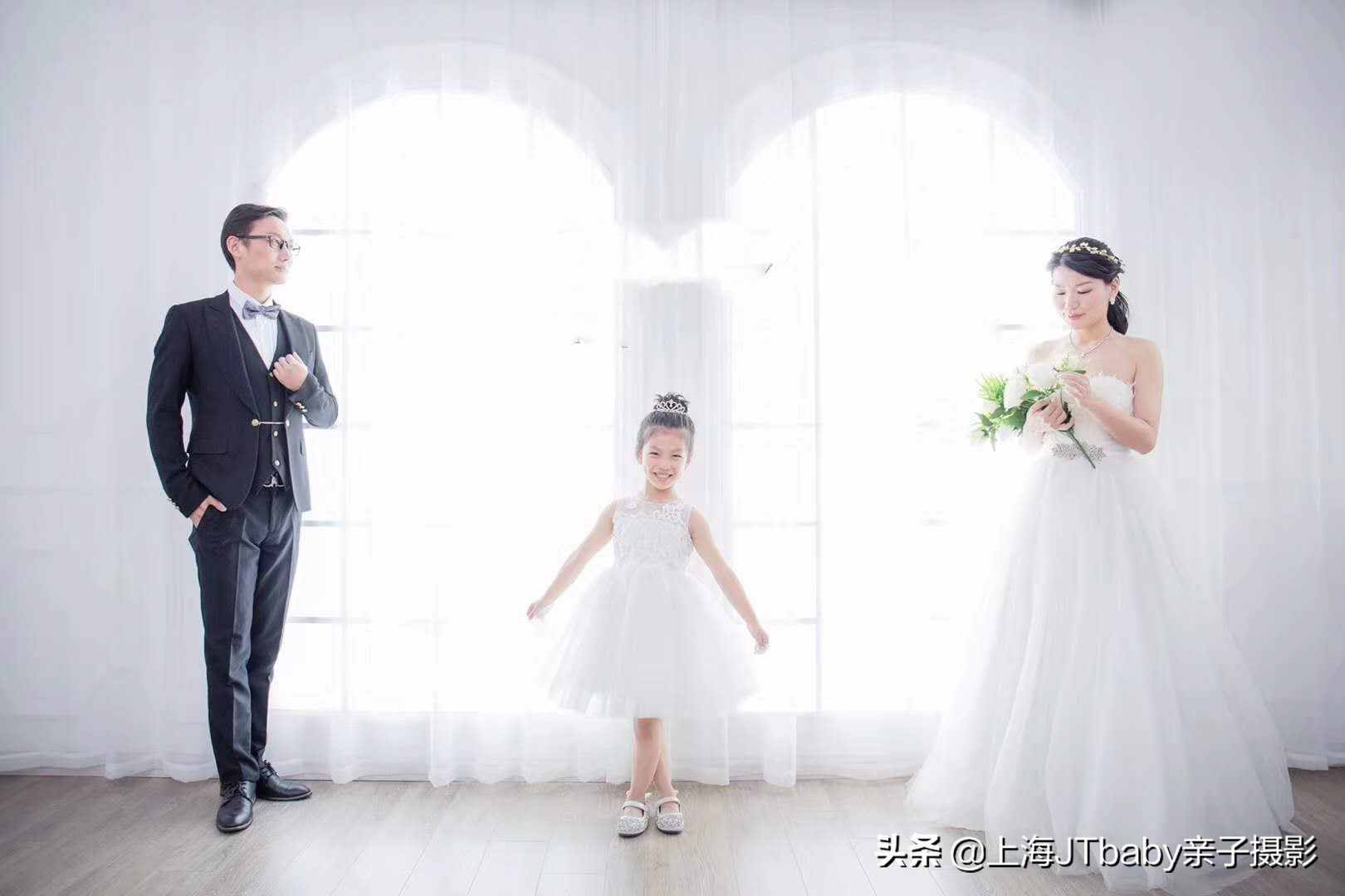 親子照在家怎么拍才專業(yè)寶山美學(xué)館來教你