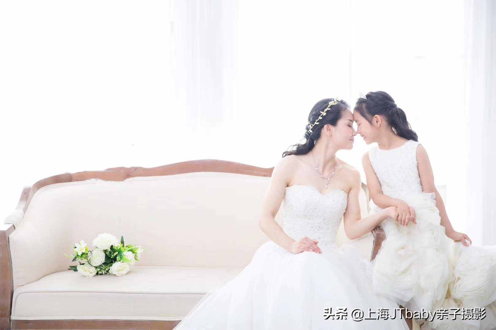 親子照在家怎么拍才專業(yè)寶山美學(xué)館來教你