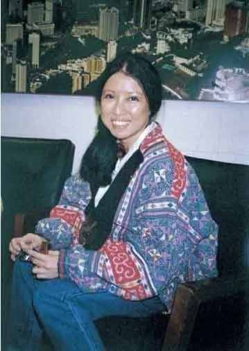 三毛：認(rèn)識(shí)的第11年，結(jié)婚4年后，荷西出軌了，我選擇了原諒
