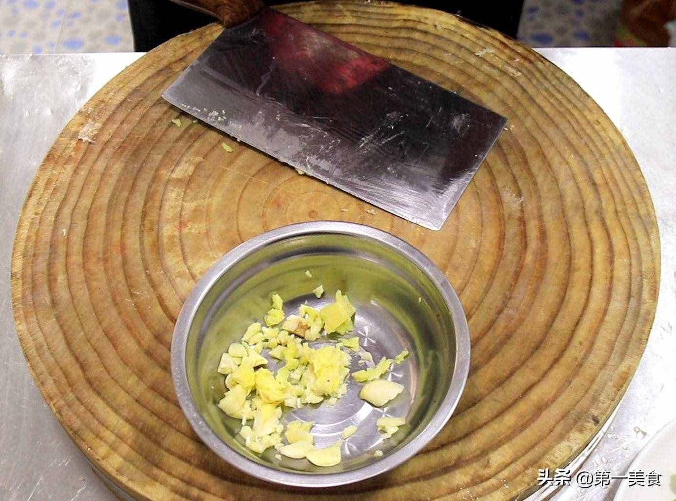 干煸四季豆，焯水還是過油？用對了方法，四季豆鮮嫩又美味
