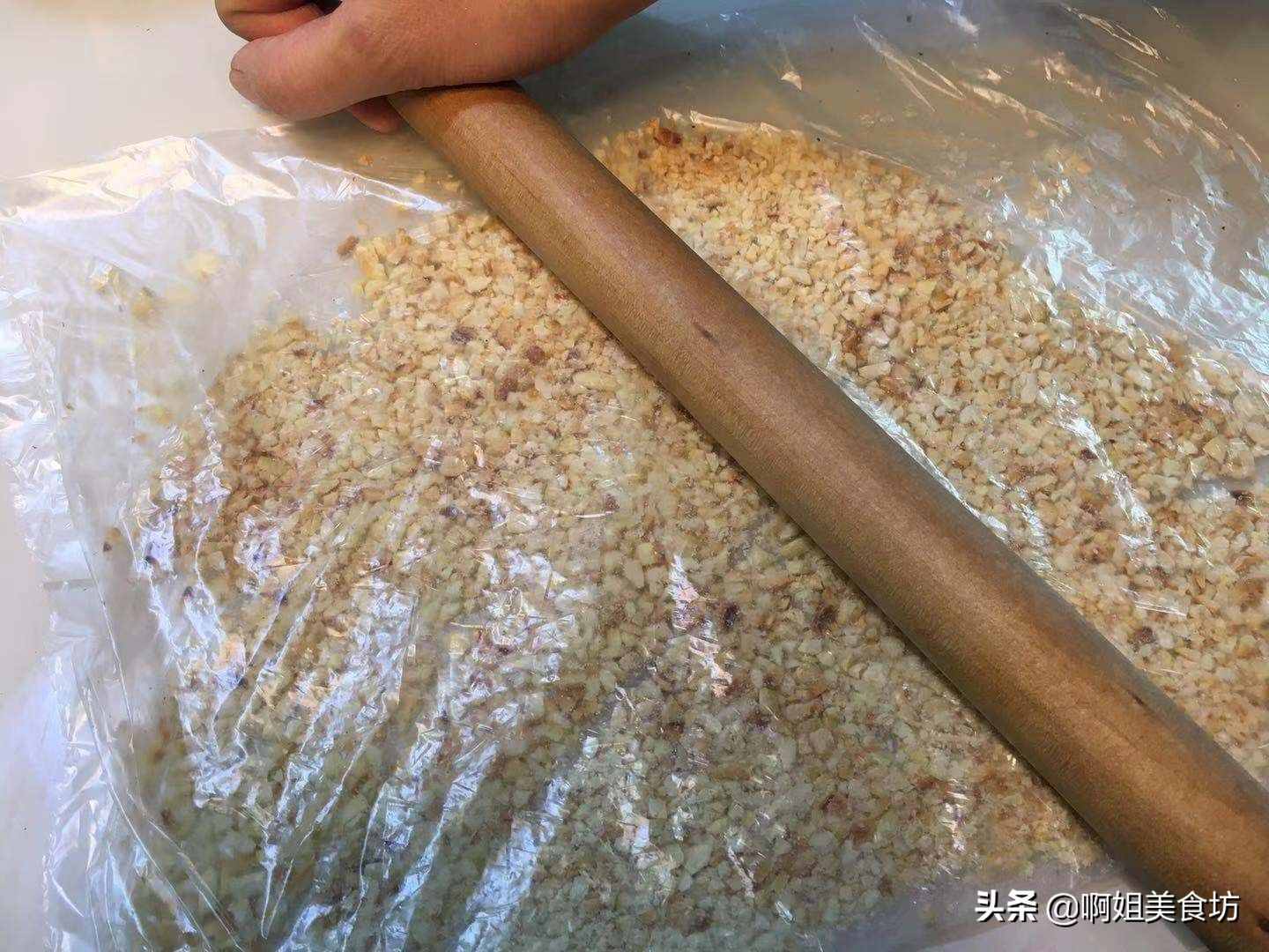 農(nóng)村人最愛吃的油茶面，簡(jiǎn)單一炒美味即成，低脂營(yíng)養(yǎng)又飽腹