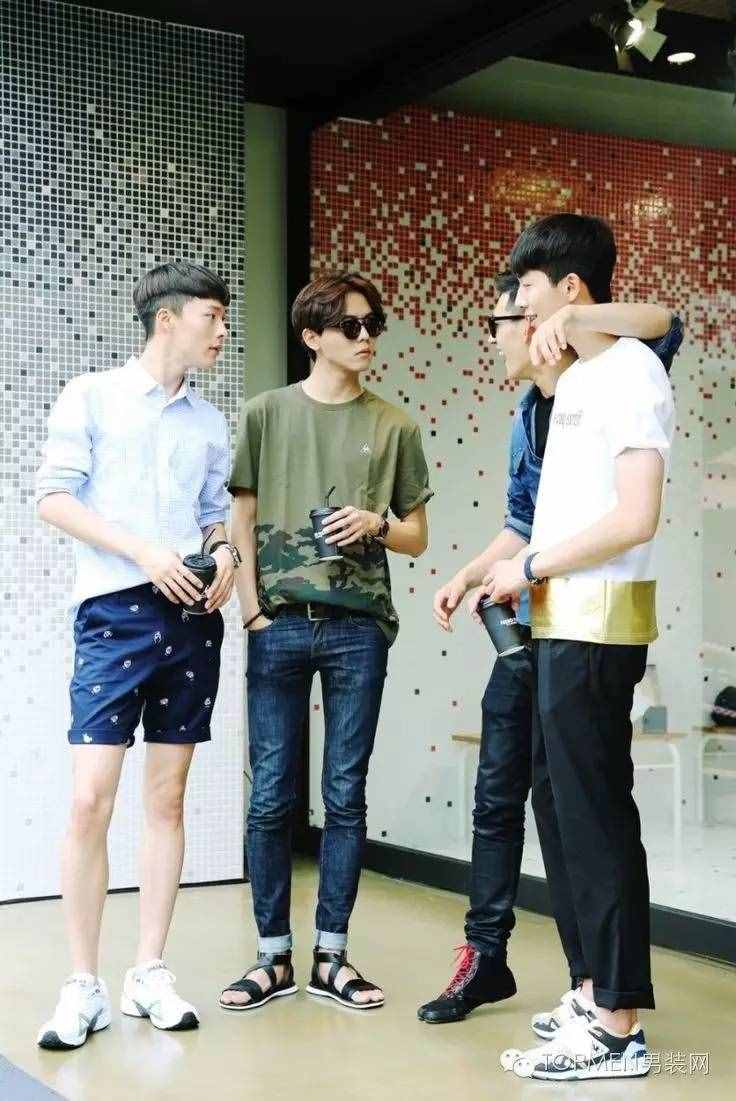 搭配 