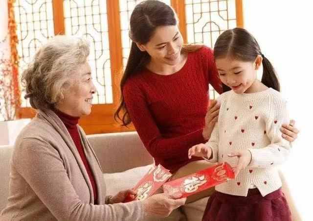 壓歲錢是年三十給還是初一給？給孩子說一說壓歲錢的由來和演變
