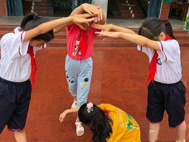 平橋區(qū)三小舞蹈校本課程五年級總結(jié)