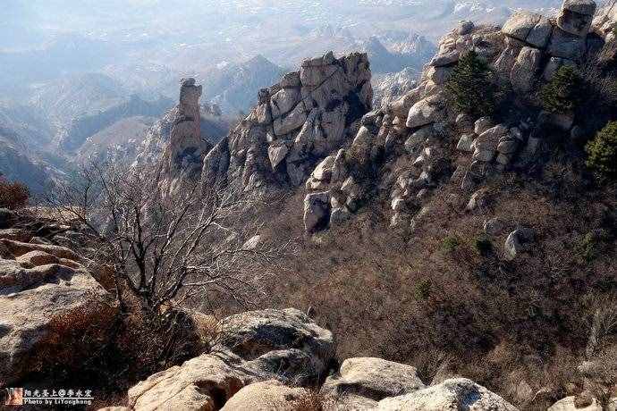 醫(yī)巫閭山：獨占鰲頭賞群峰競秀