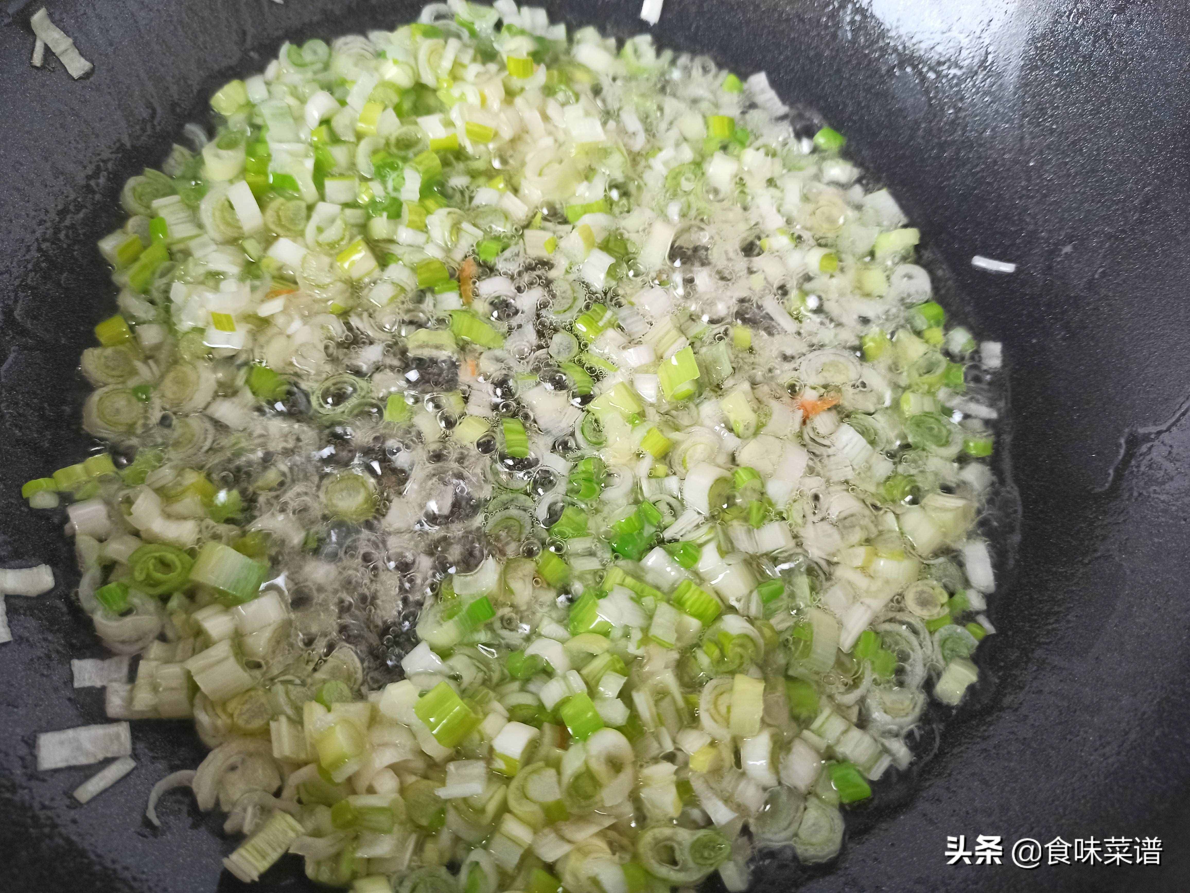 頭伏到吃餃子，教你5種素餡餃子的調(diào)法，鮮嫩營養(yǎng)多汁，好吃入味