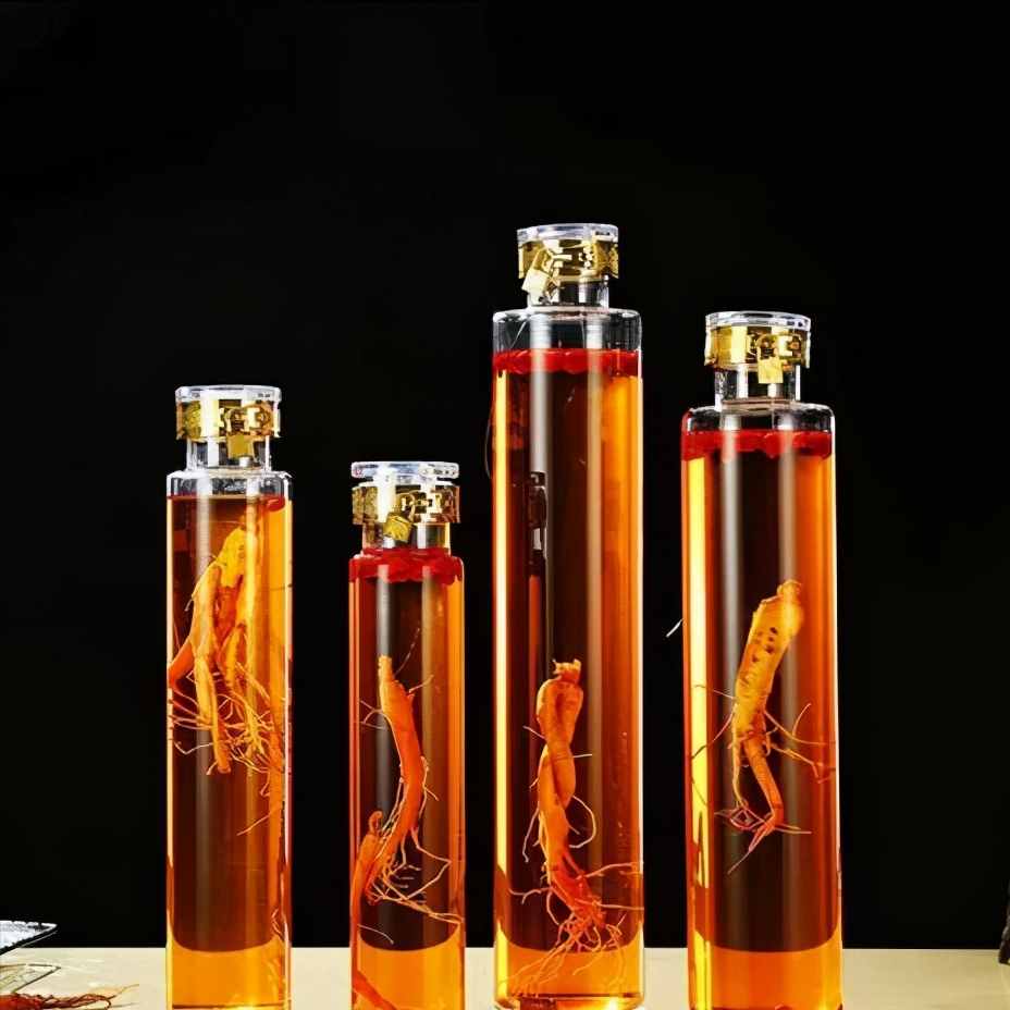 白酒知識丨泡酒的白酒講究多？掌握這2點就夠了