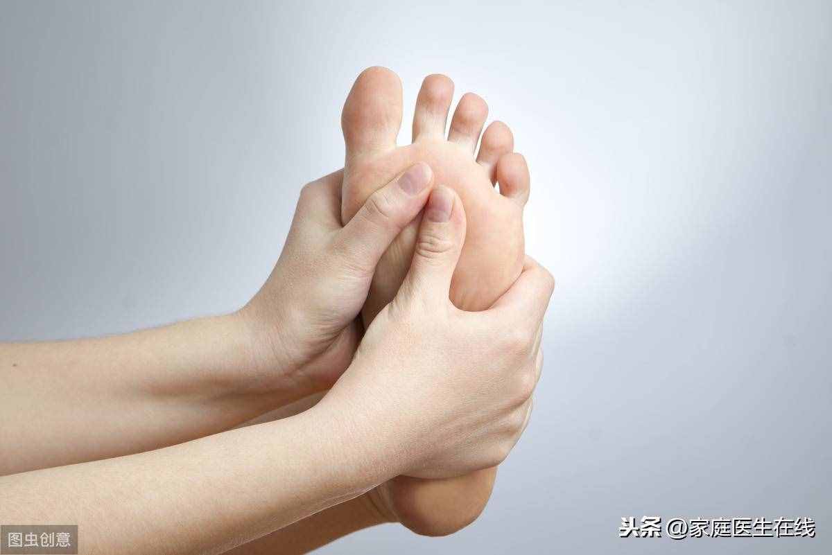 不是手麻就是腳麻？頻繁出現(xiàn)手腳發(fā)麻，4個(gè)疾病在“盯著”你