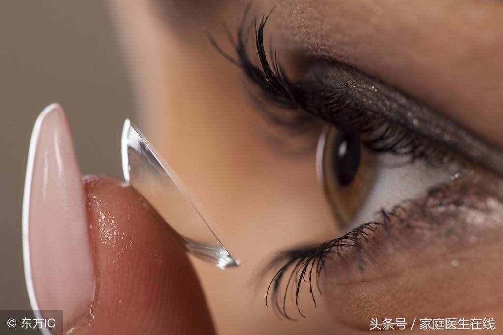 長(zhǎng)期戴美瞳，4個(gè)危害隨時(shí)會(huì)找上門(mén)，對(duì)自己的眼睛好一點(diǎn)