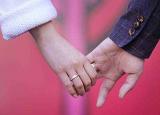 圣誕節(jié)送老婆什么禮物（圣誕節(jié)送老婆什么禮物好）