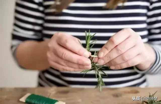 太美了！創(chuàng)意圣誕元旦賀卡制作教程，拿走不謝