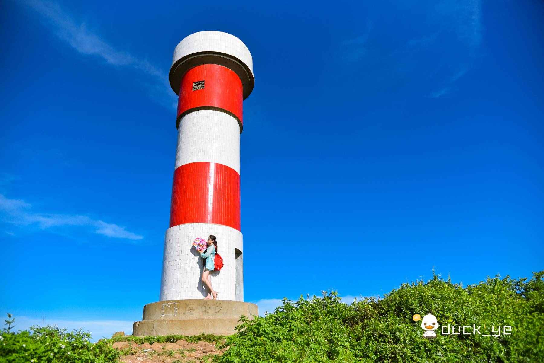 福建漳州有個“小墾丁”，燈塔、草地、無敵海景，美得不像話