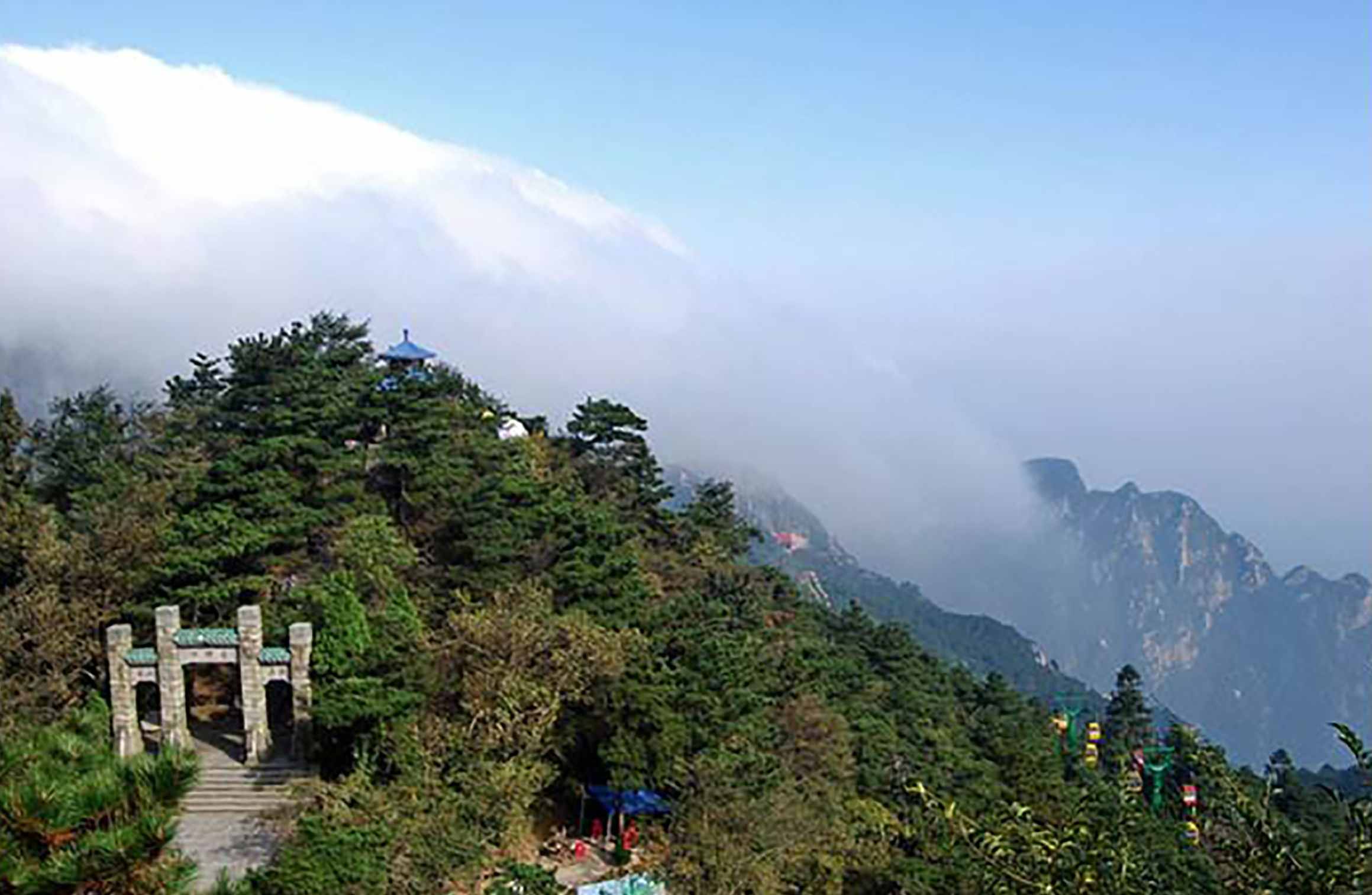 江西廬山，不僅奇秀甲天下，更是一座文化名山