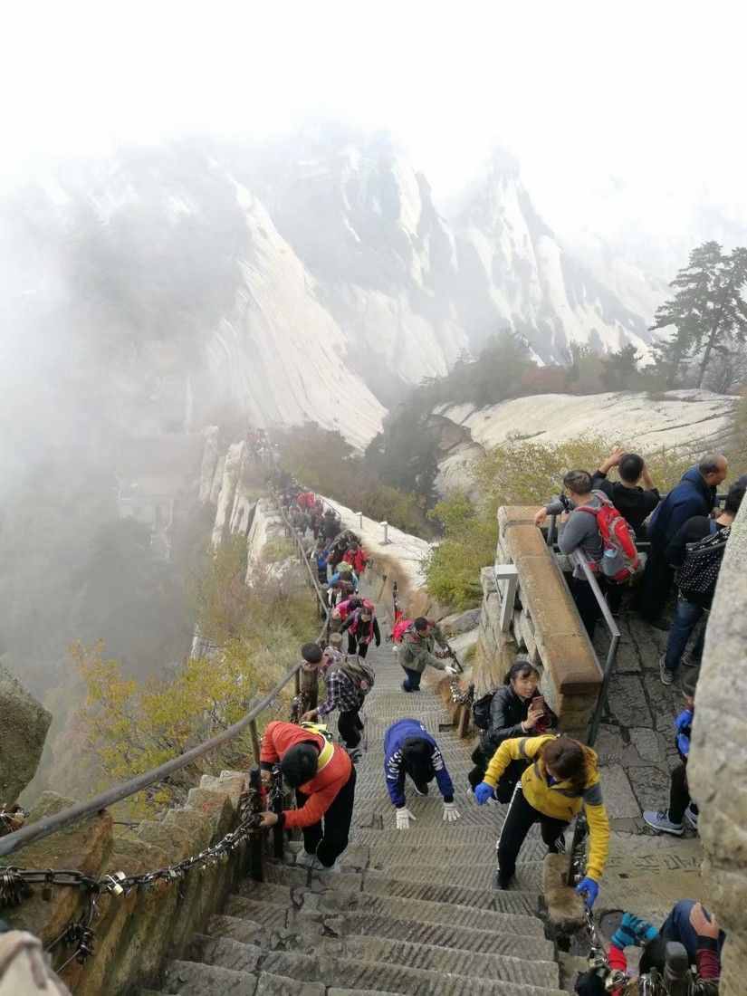 五岳之一，西岳華山