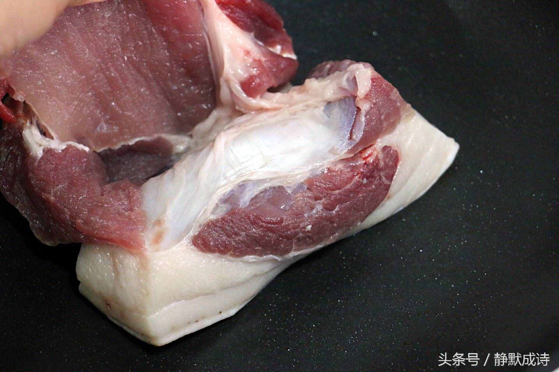 肉夾饃這樣做，肉香嫩多汁肥而不膩 、白饃松脆有嚼勁，實(shí)在太香