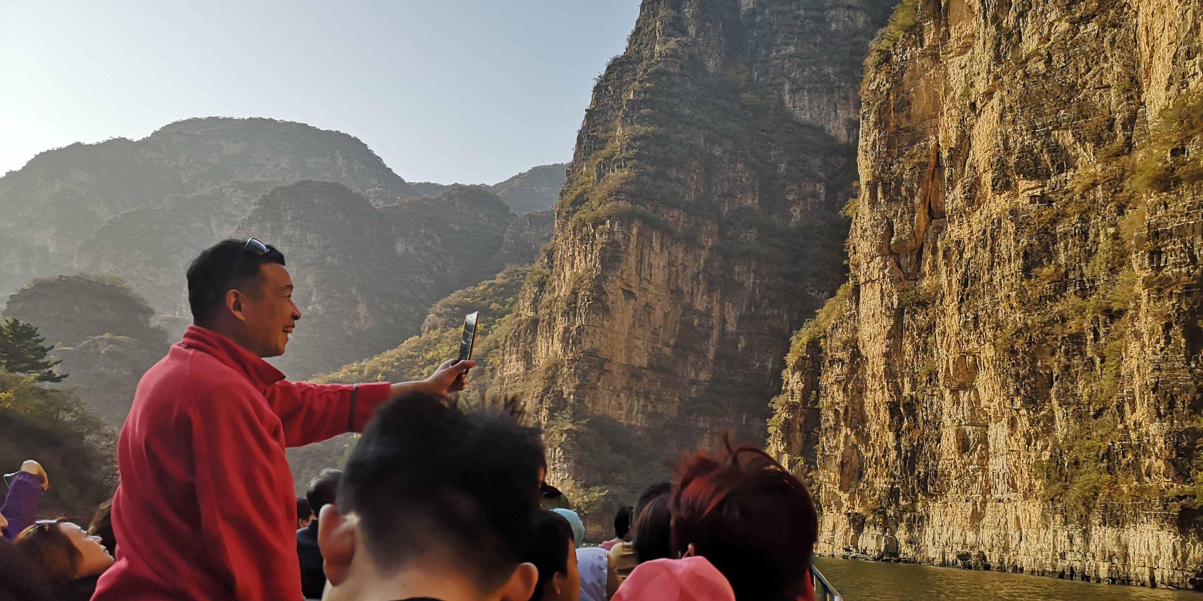 坐船看山是最大亮點(diǎn)：北京龍慶峽旅游攻略