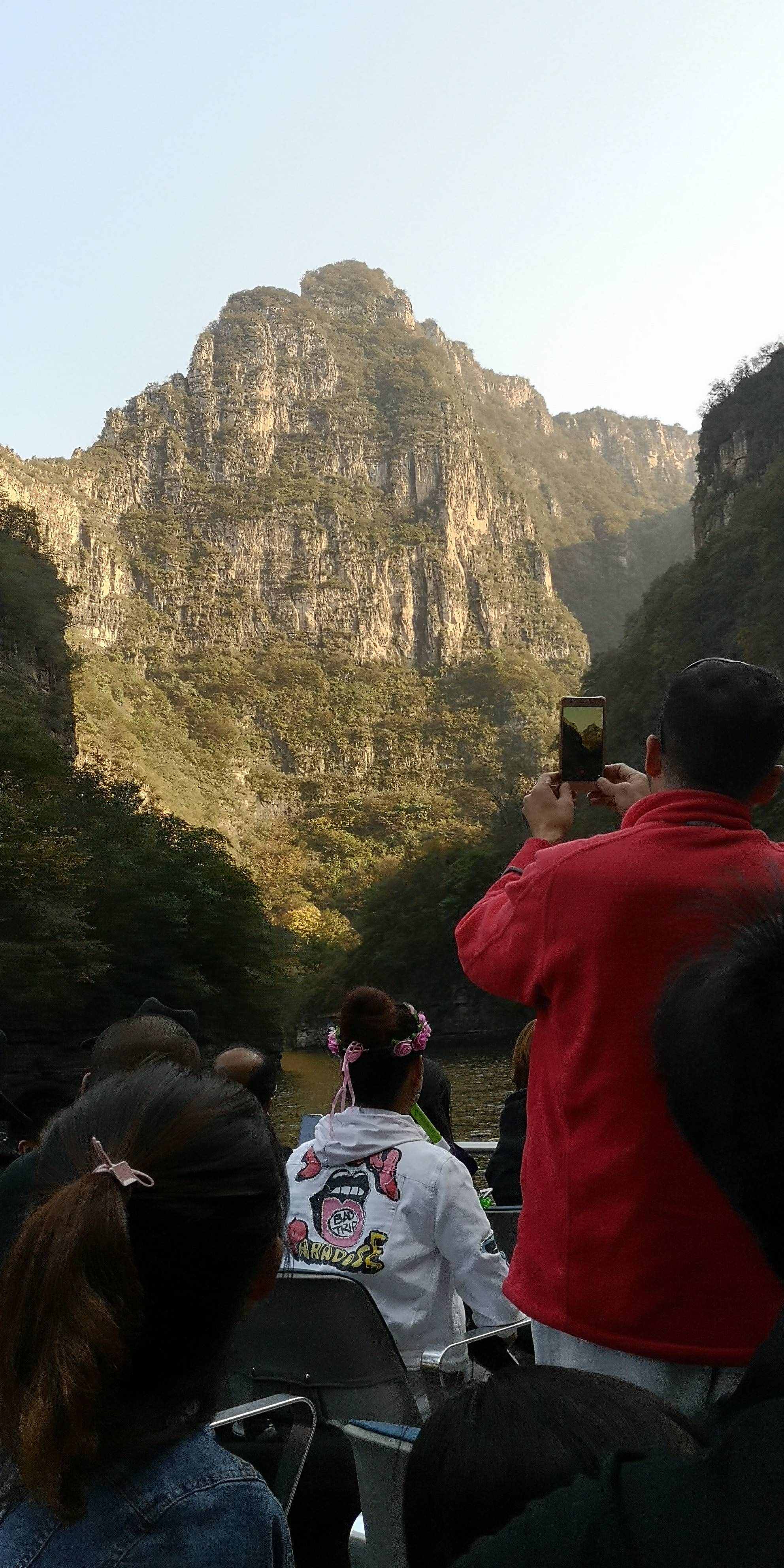 坐船看山是最大亮點(diǎn)：北京龍慶峽旅游攻略