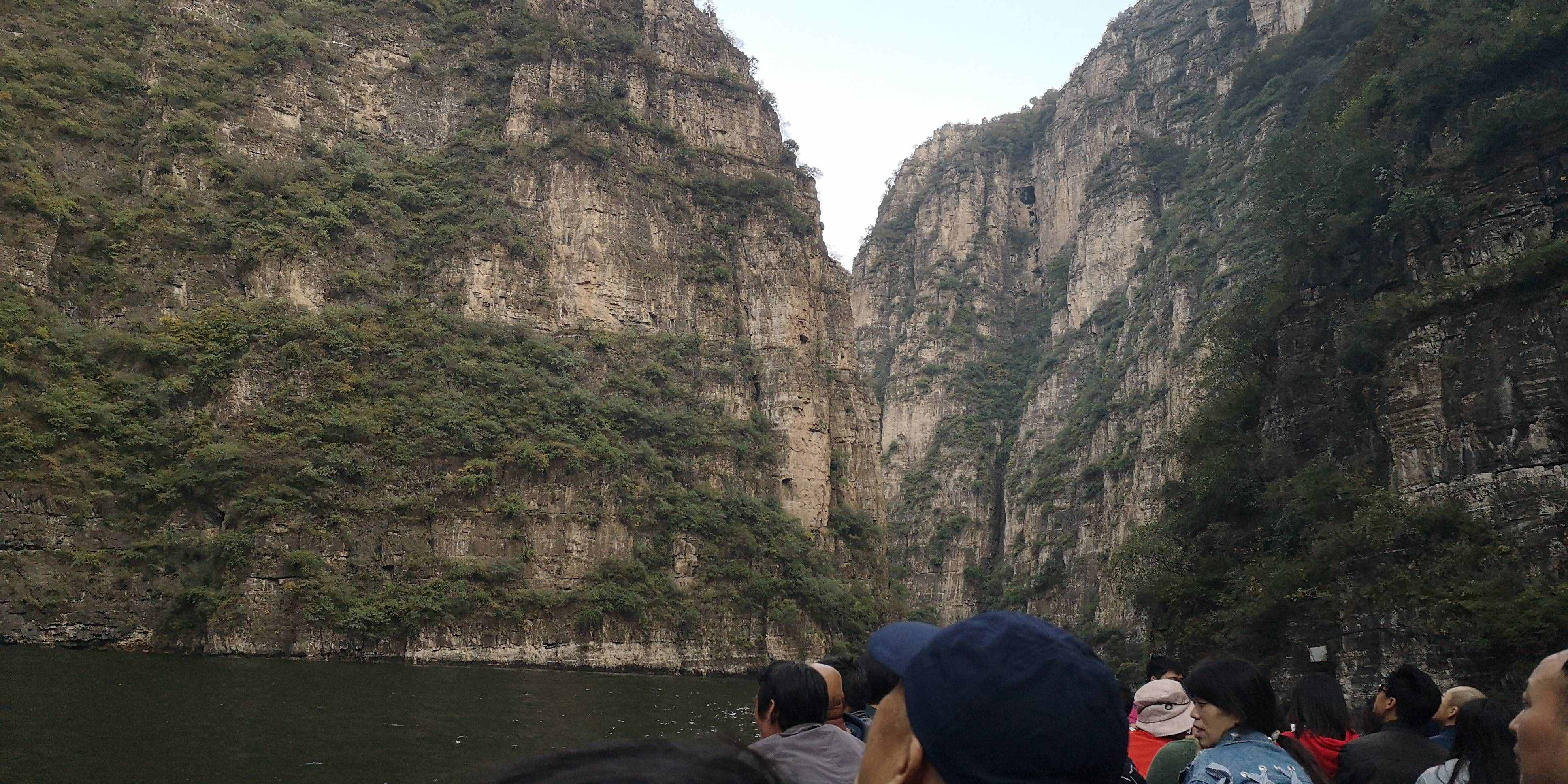 坐船看山是最大亮點(diǎn)：北京龍慶峽旅游攻略