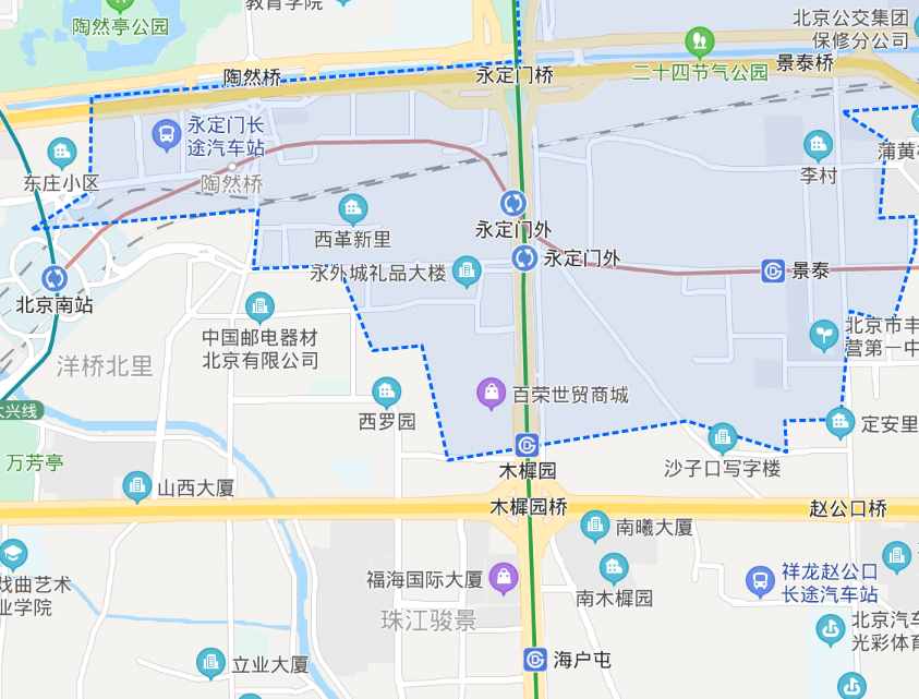 北京地鐵8號線的木樨園站：地跨豐臺、東城兩區(qū)，西側(cè)是世茂百榮