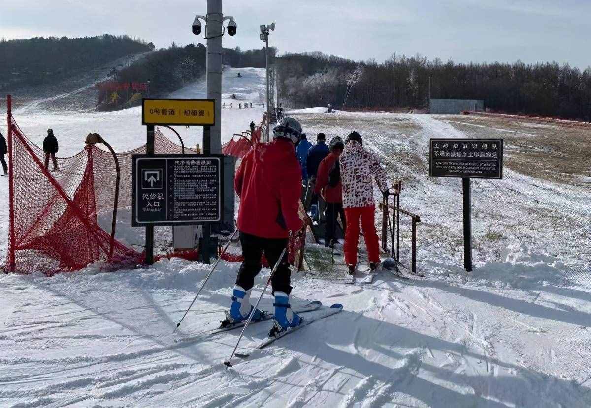 雪場(chǎng)都開了，走起